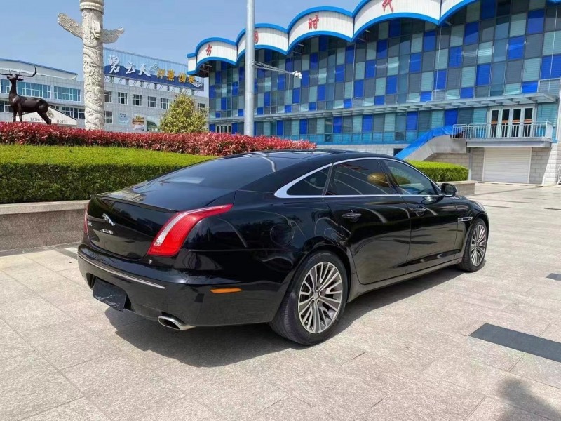 臨沂12年捷豹XJ1
