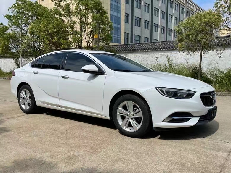 盐城19年别克君威2