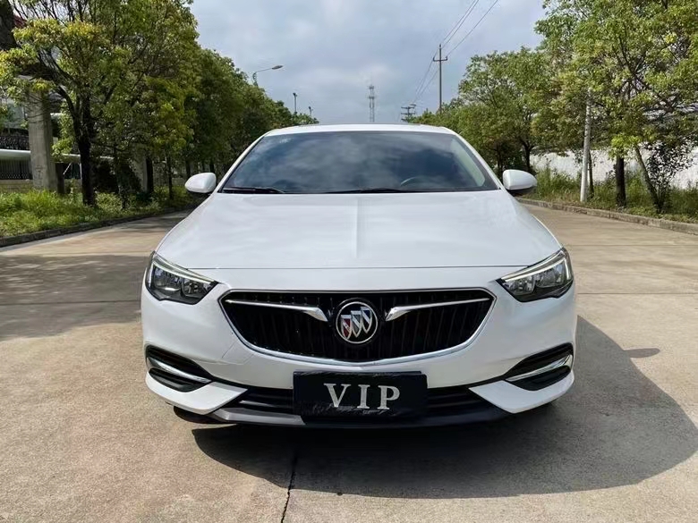 盐城19年别克君威1