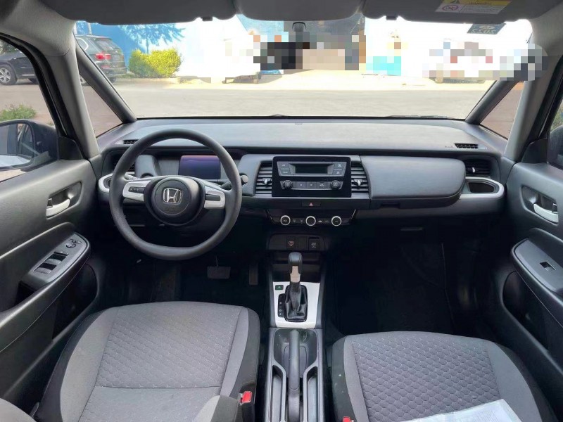 青岛20年本田飞度5