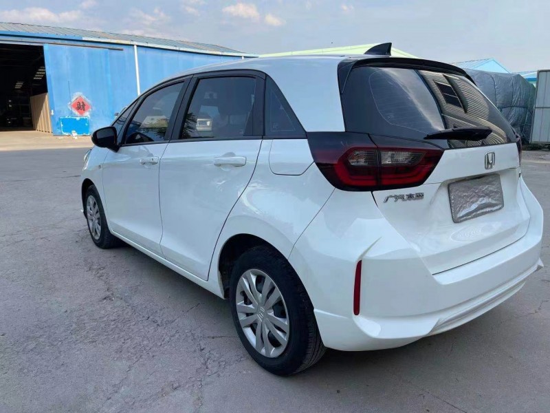 青岛20年本田飞度2