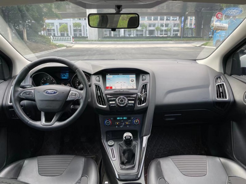 盐城16年福特福克斯6