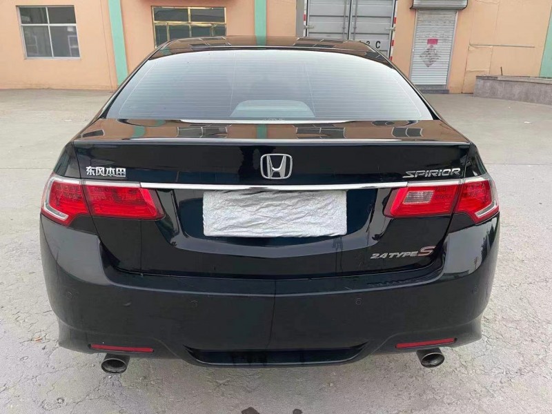 青岛15年本田思铂睿9