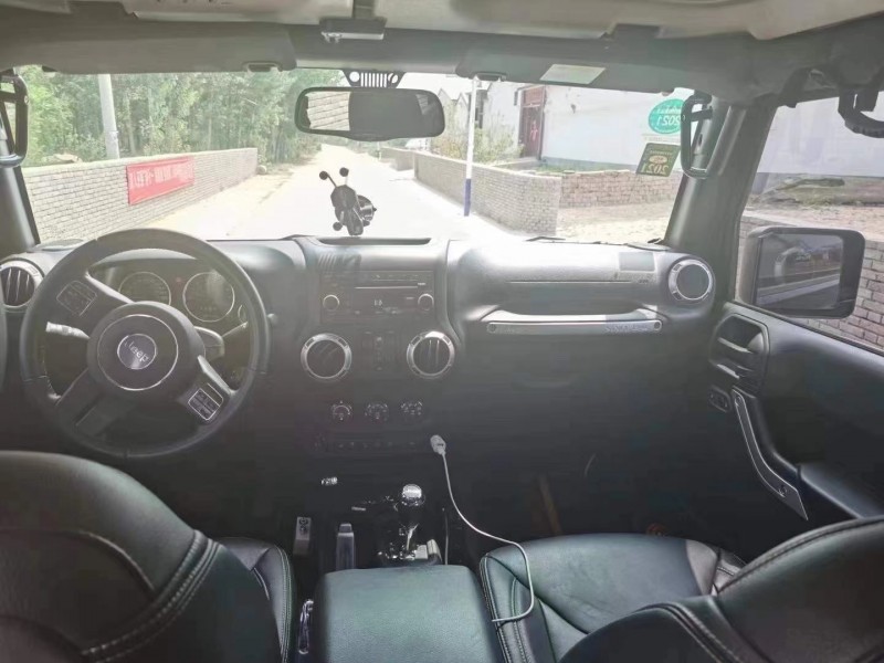 保定17年Jeep牧馬人6
