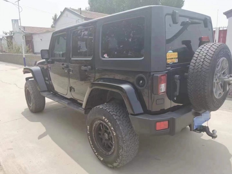 保定17年Jeep牧馬人7