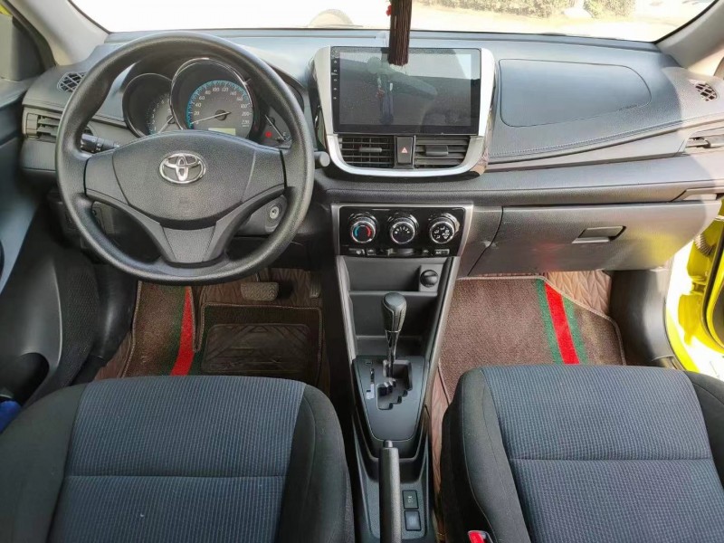 大同17年豐田YARiS L 致炫5