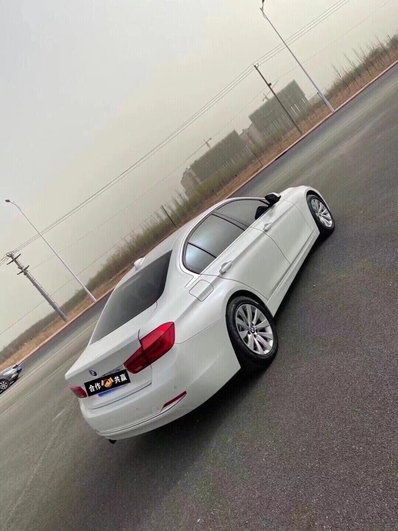 保定17年宝马3系4