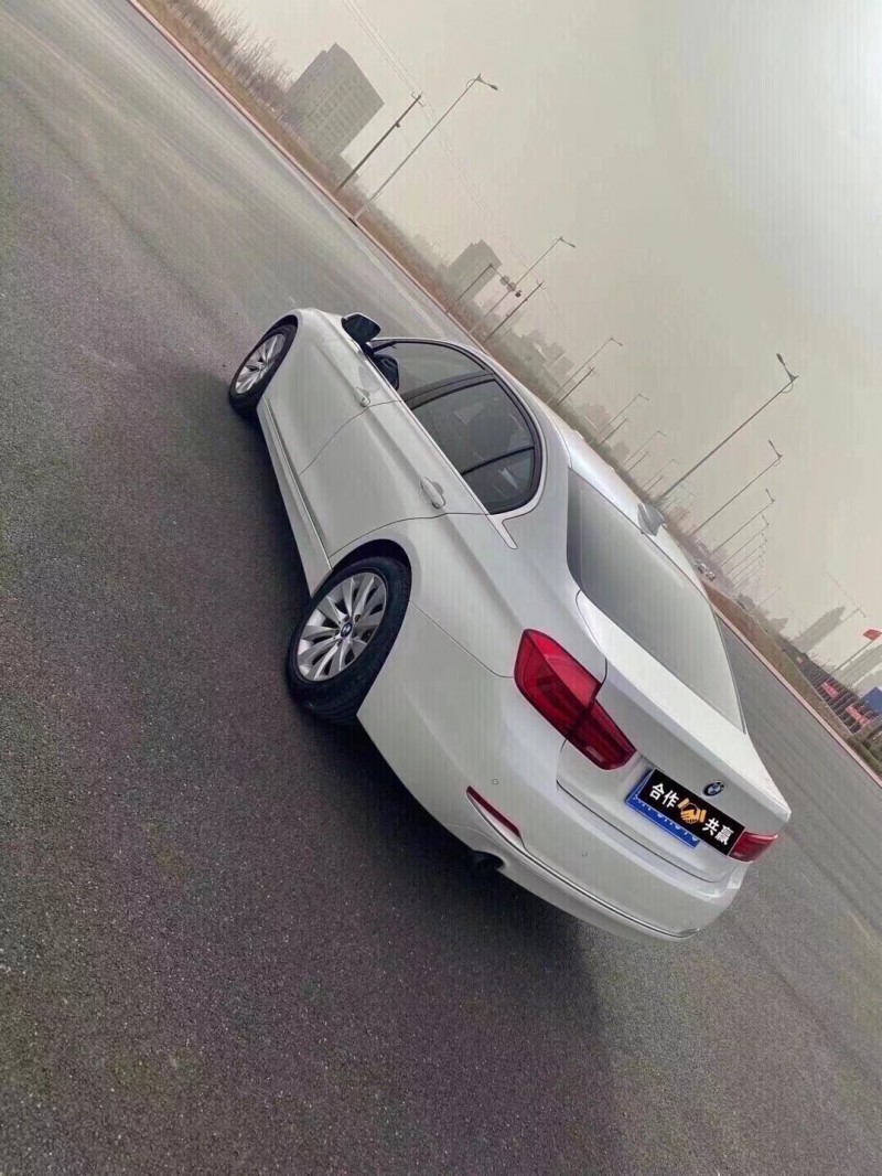 保定17年宝马3系6