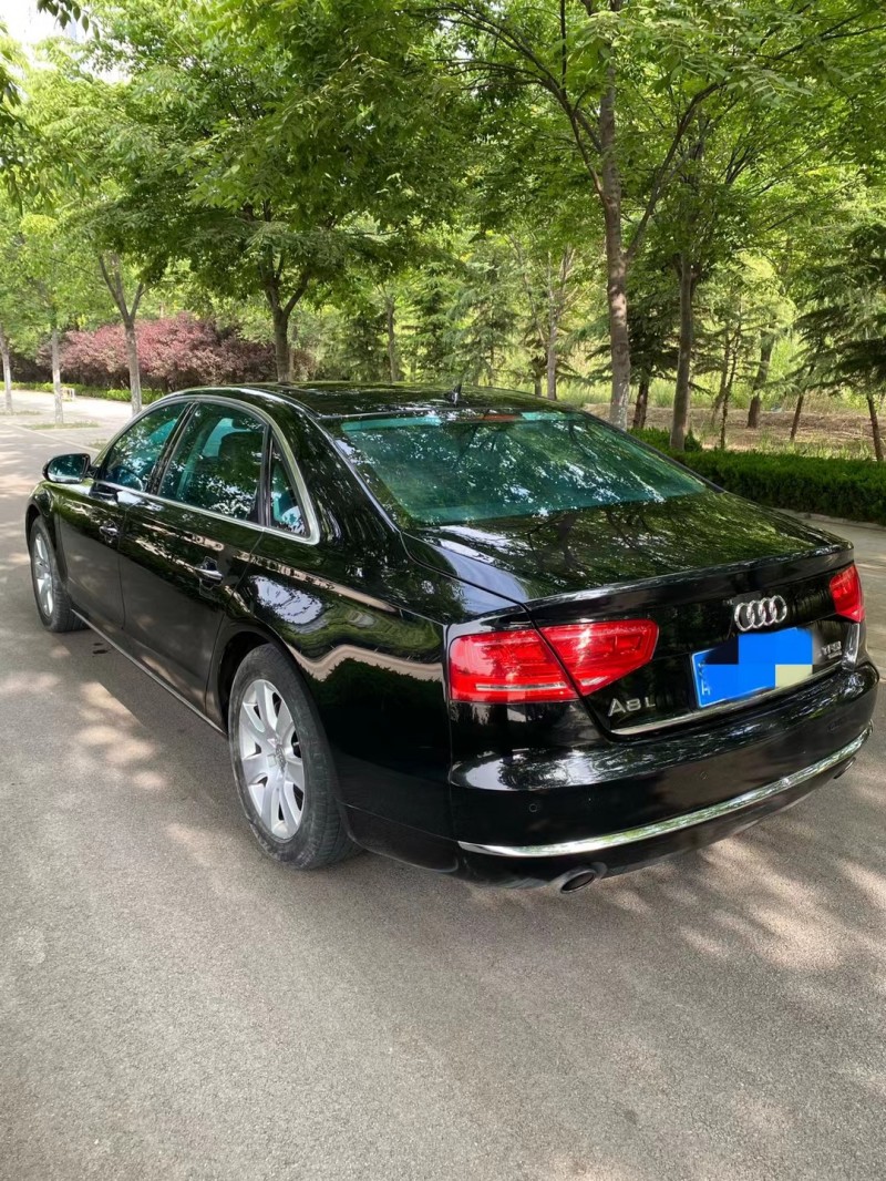 聊城13年奧迪A8L8