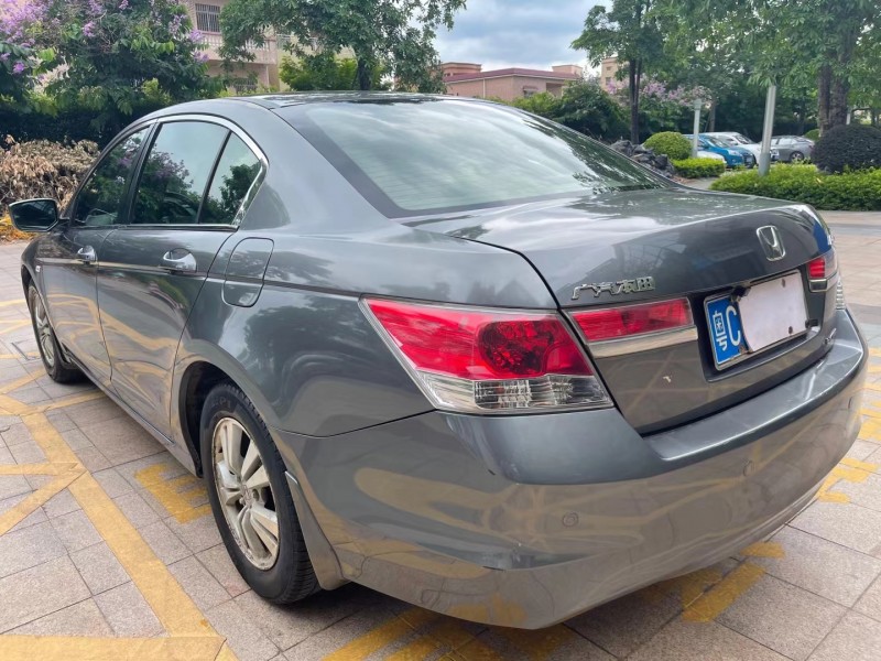 中山11年本田雅阁5