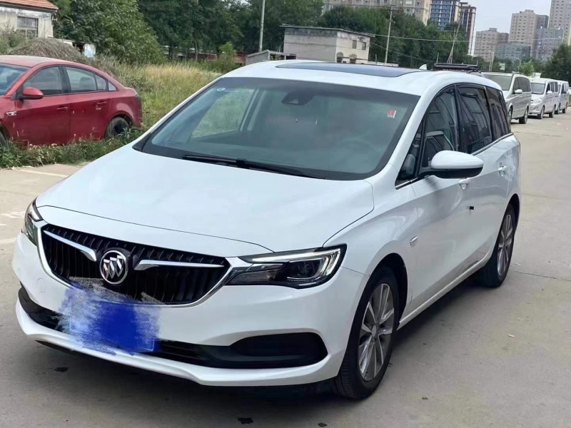 济宁21年别克GL63