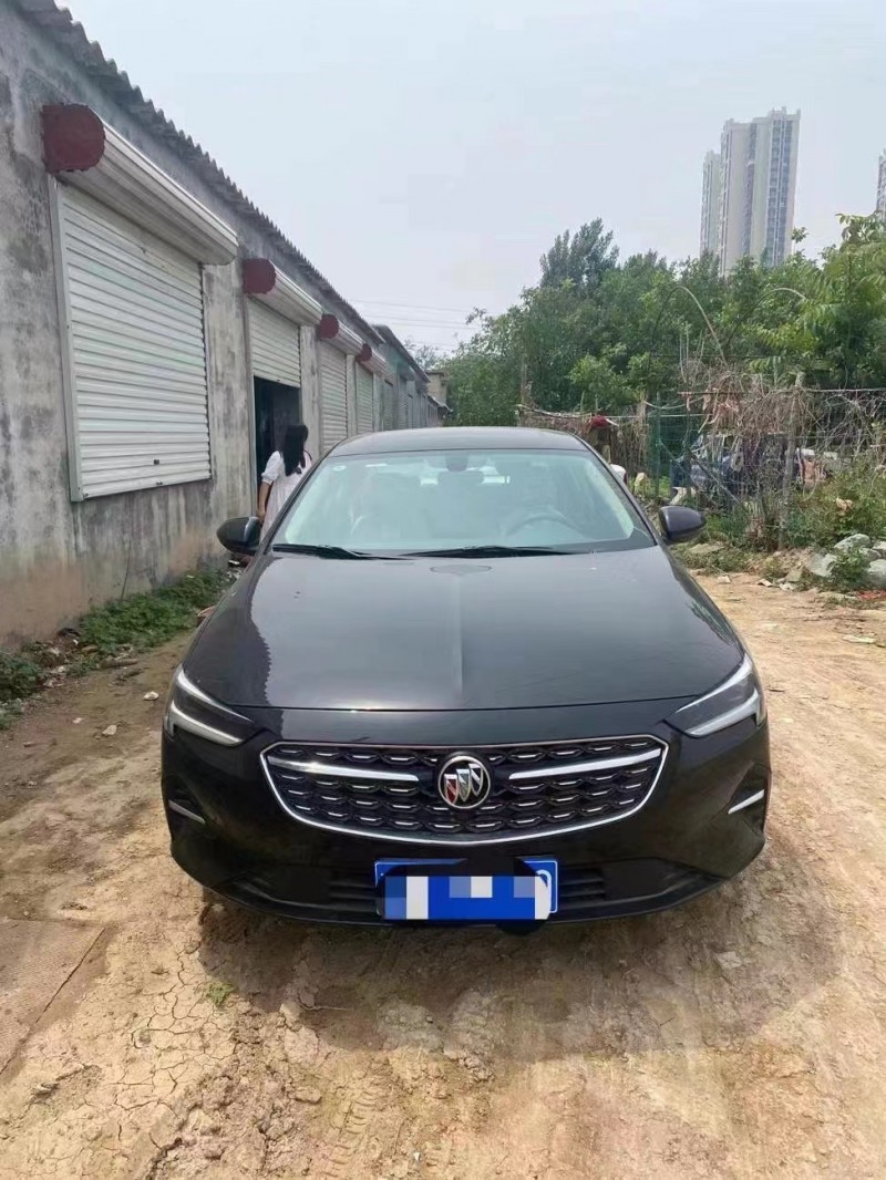 保定21年别克君威6