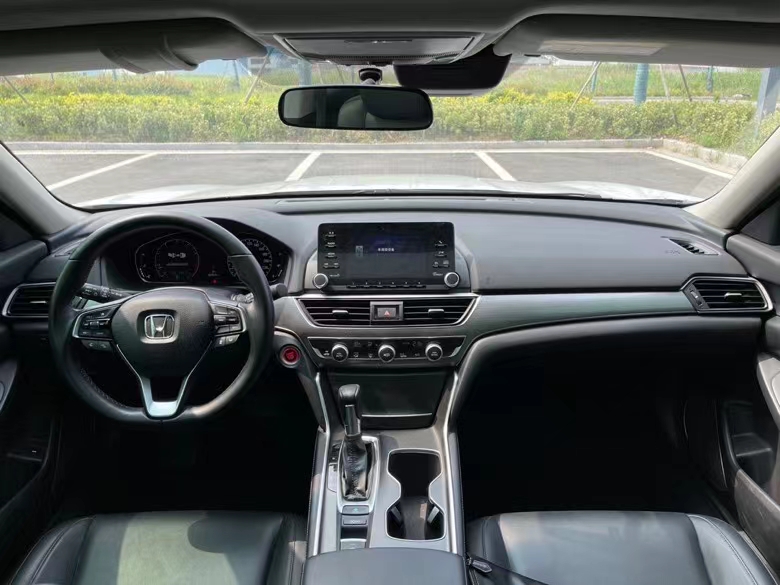 盐城20年本田雅阁8