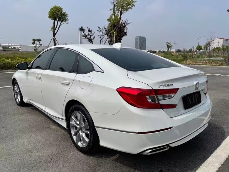盐城20年本田雅阁9
