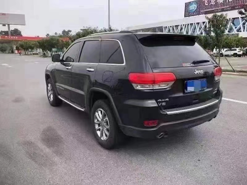 臺州16年Jeep大切諾基3