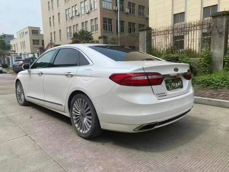 臺州16年福特金牛座8