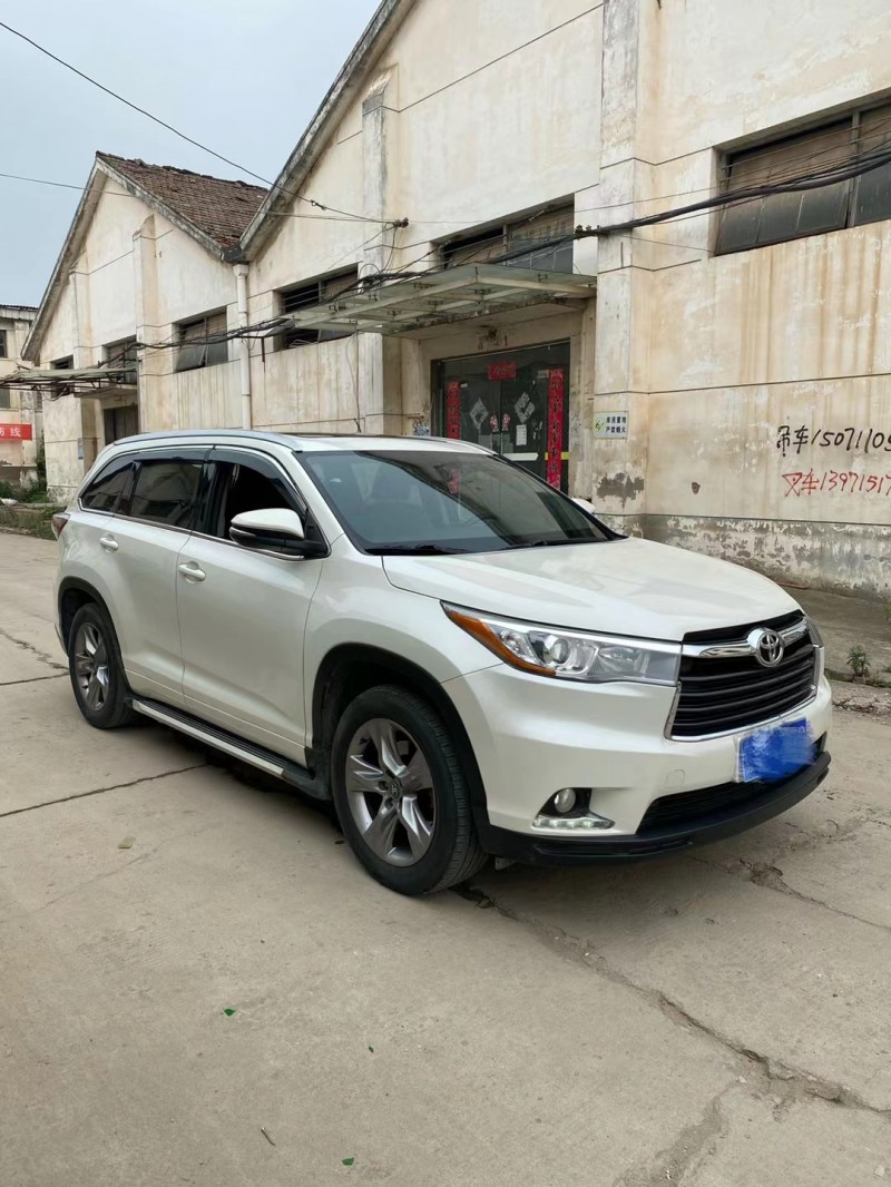 武汉16年丰田汉兰达8