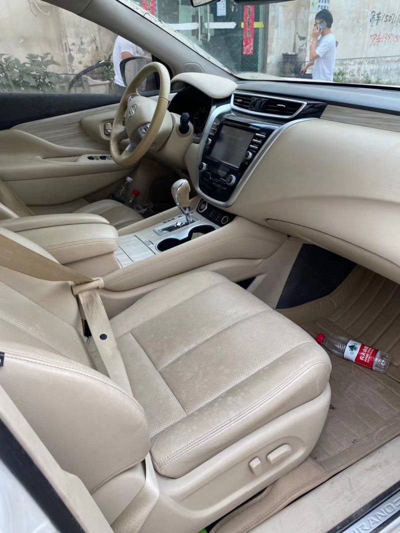 武汉15年日产楼兰6