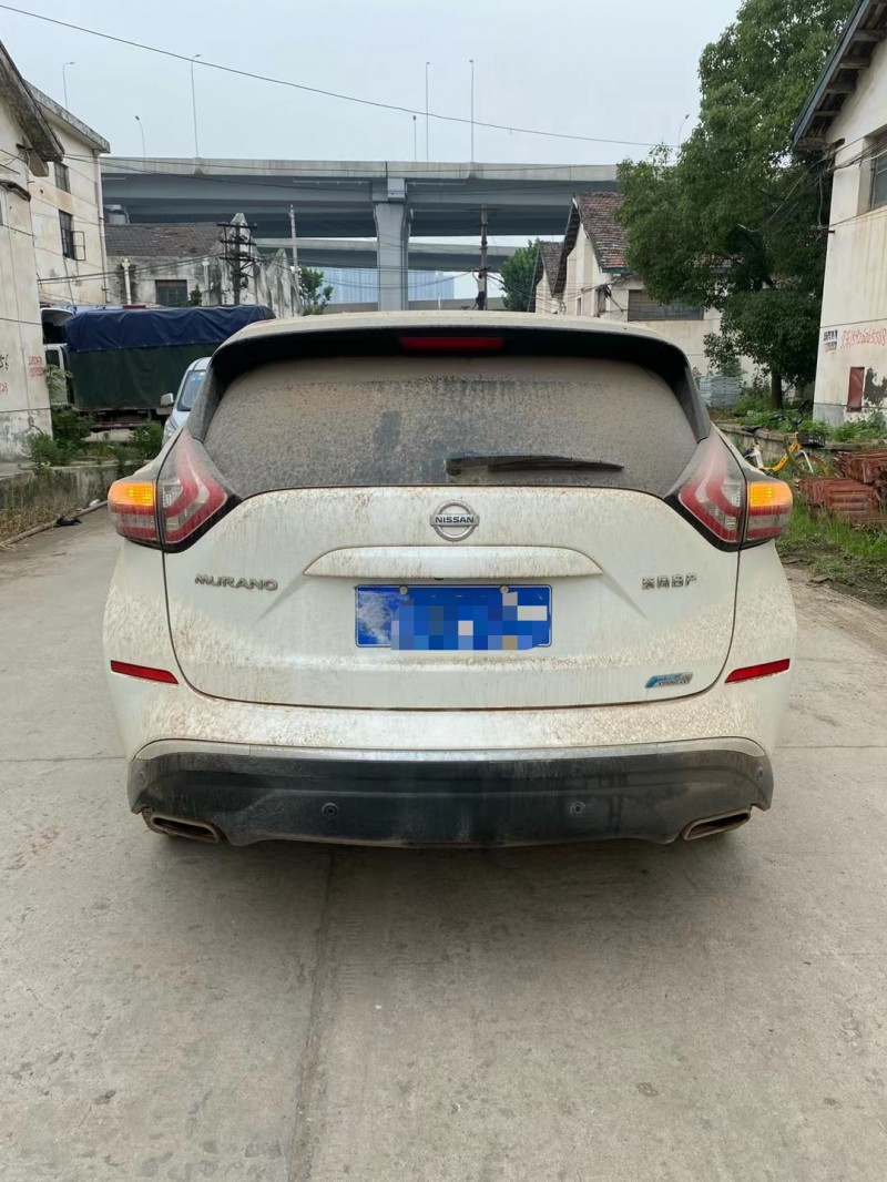 武汉15年日产楼兰9