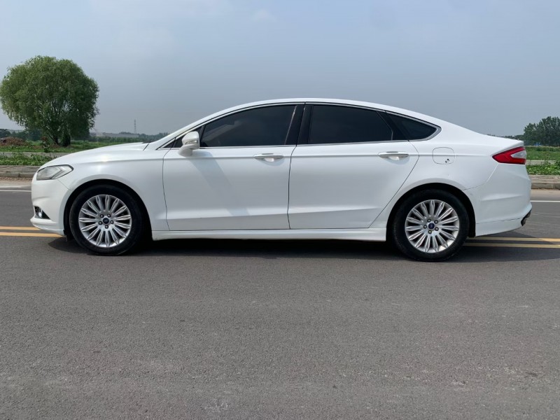 徐州14年福特蒙迪欧7