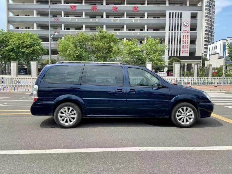 桂林14年別克GL86