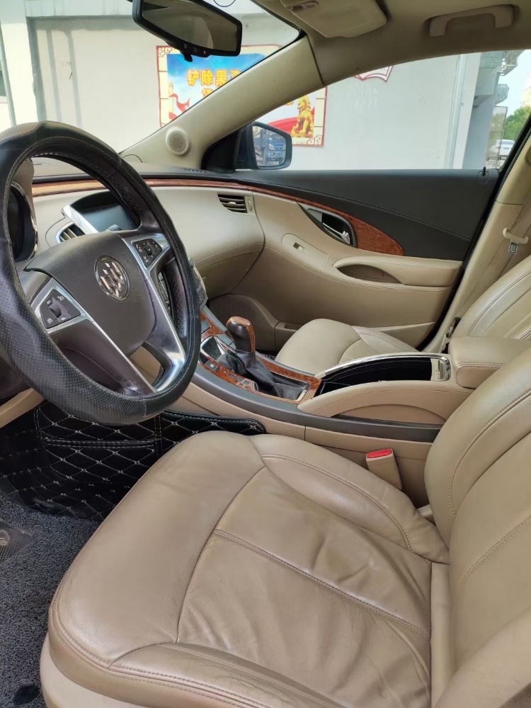 徐州11年别克君越4