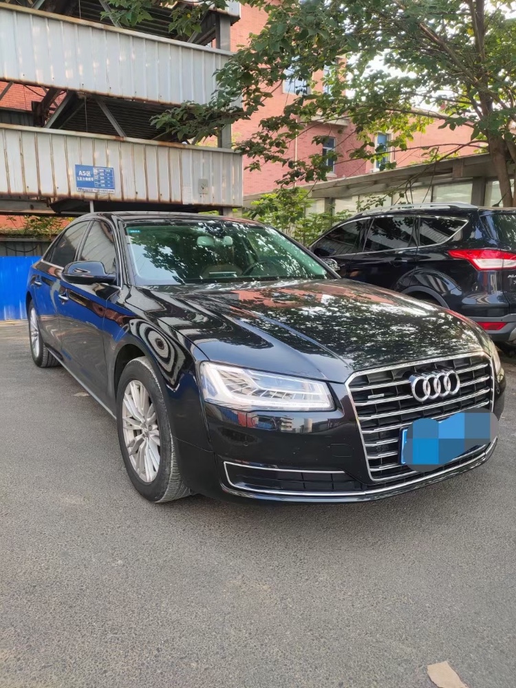 徐州16年奥迪A8L2