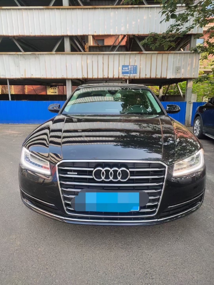 徐州16年奥迪A8L1