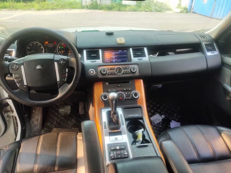 徐州13年路虎揽胜运动5