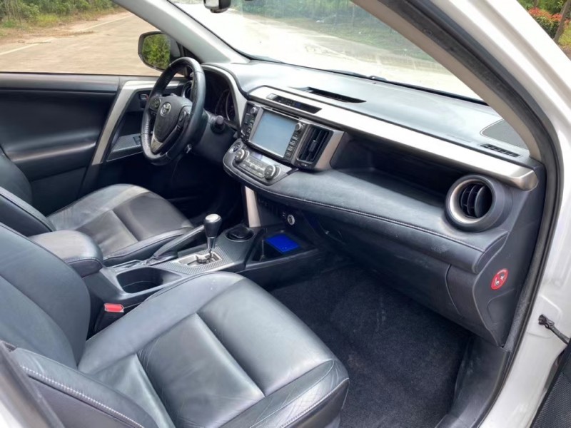 盐城14年丰田RAV4荣放9