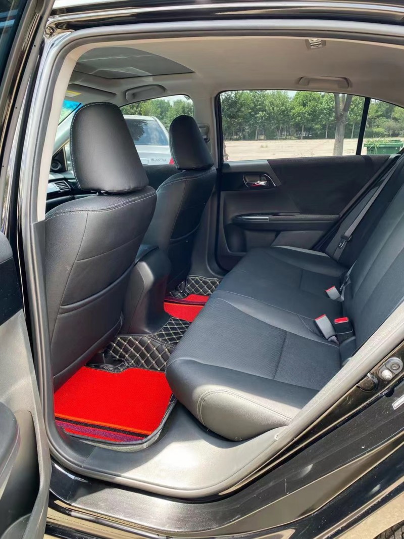 潍坊19年本田雅阁5