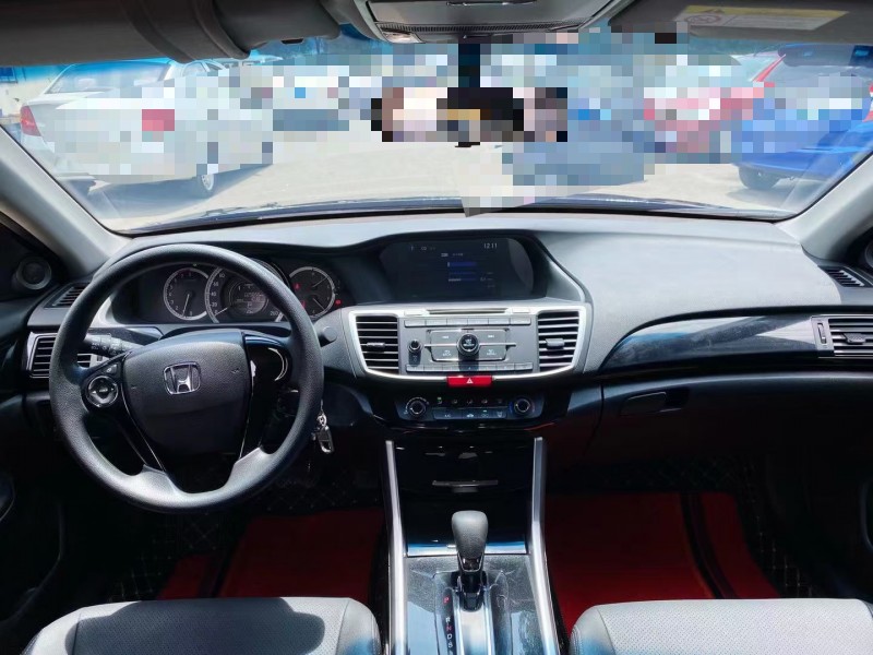 潍坊19年本田雅阁6