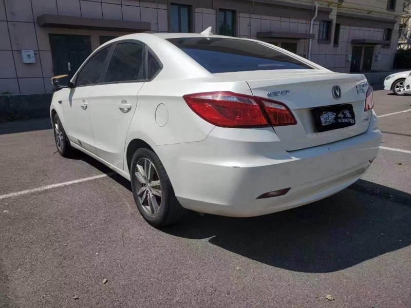 淄博15年長安汽車CS755