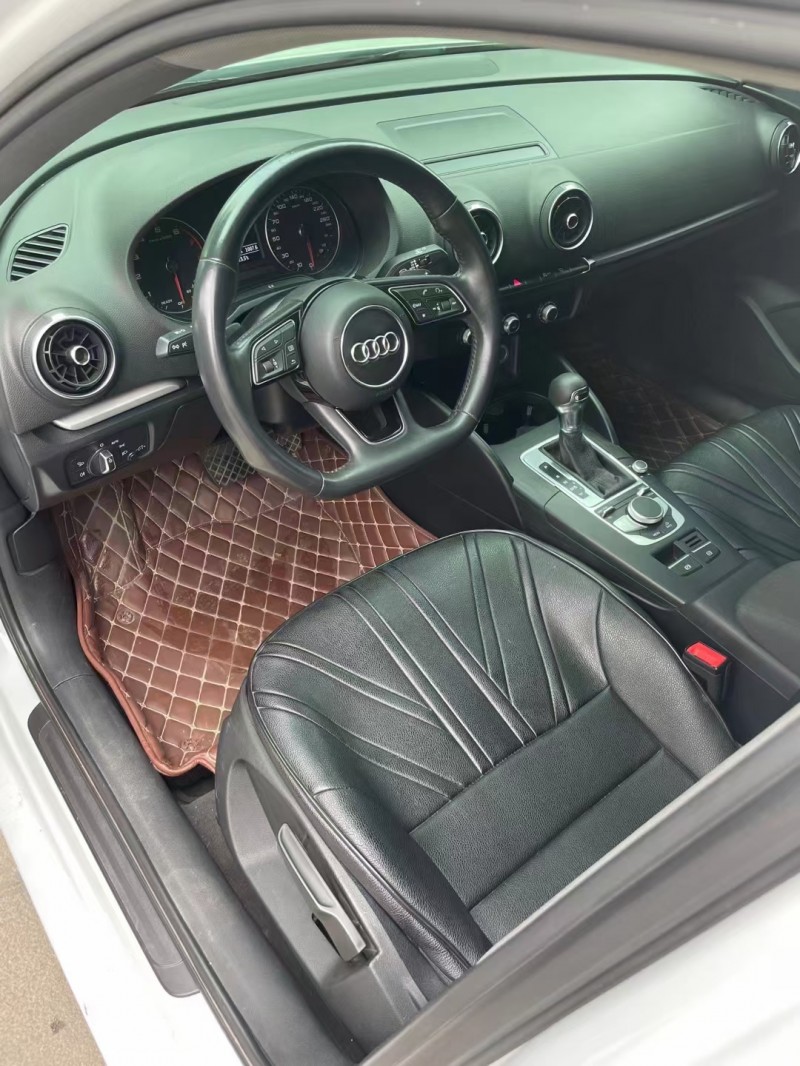 潍坊18年奥迪A33