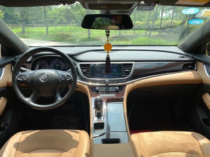 盐城18年别克君越7