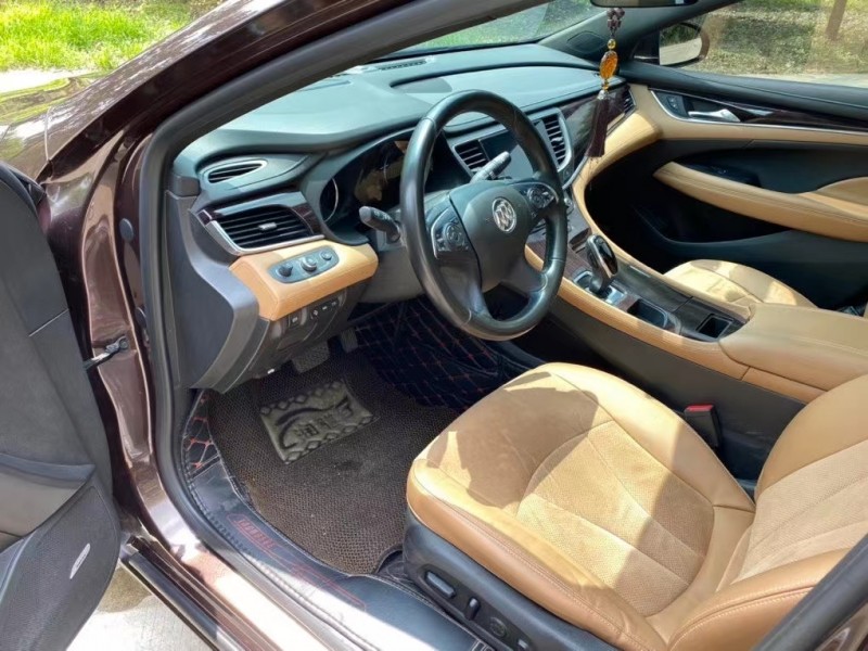 盐城18年别克君越8