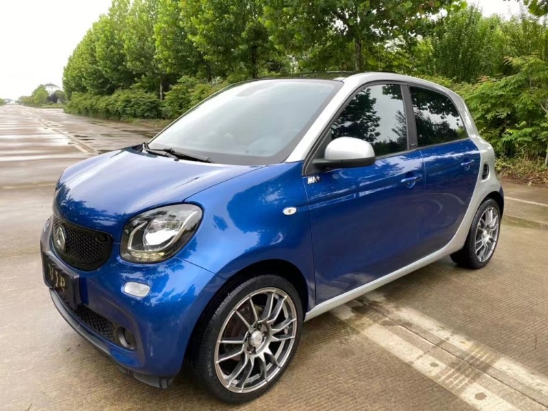 盐城17年奔驰smart1