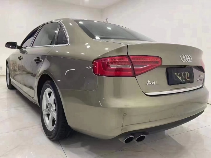 成都15年奥迪A4L2