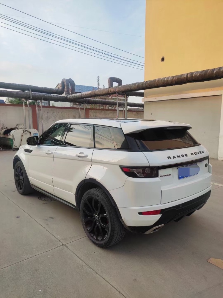 徐州13年路虎极光4