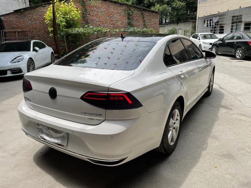 成都19年大众凌渡8