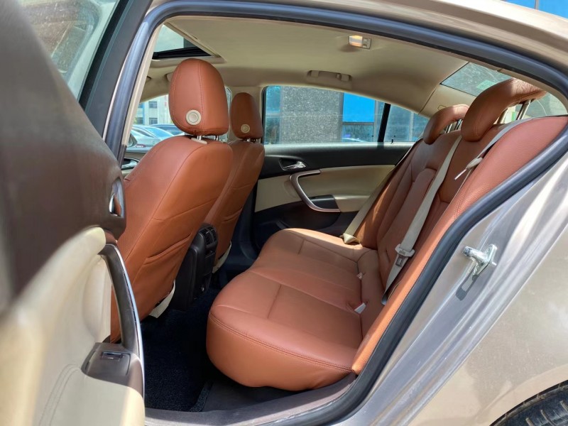 东莞12年别克君威7