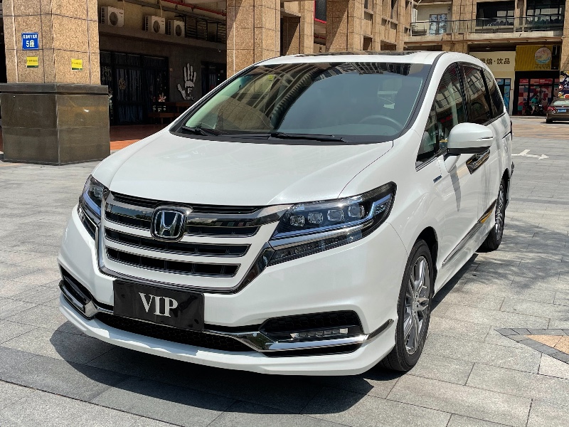 佛山21年本田艾力绅8