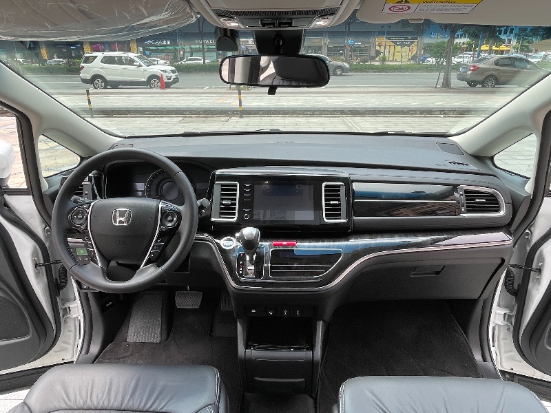 佛山21年本田艾力绅2