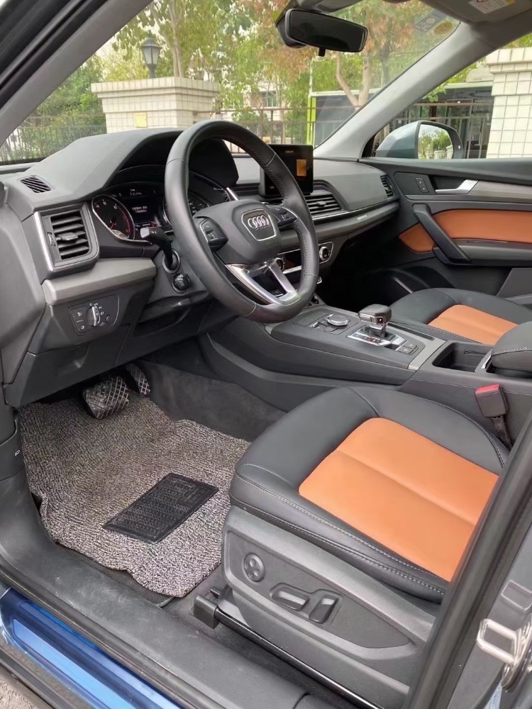 中山20年奥迪Q57