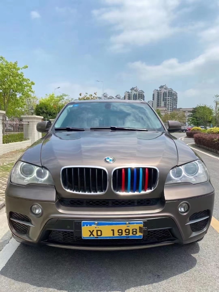 中山12年宝马X51