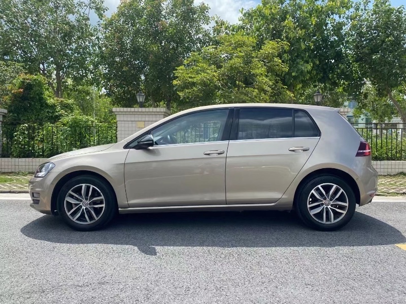 中山17年大众高尔夫6