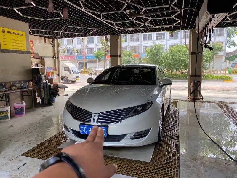 南京15年林肯MKZ1