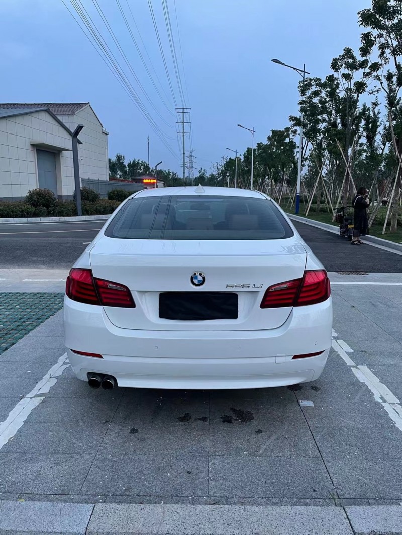 徐州12年宝马5系2