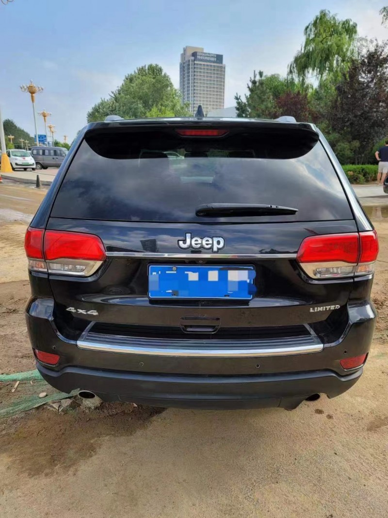 聊城14年Jeep大切諾基6