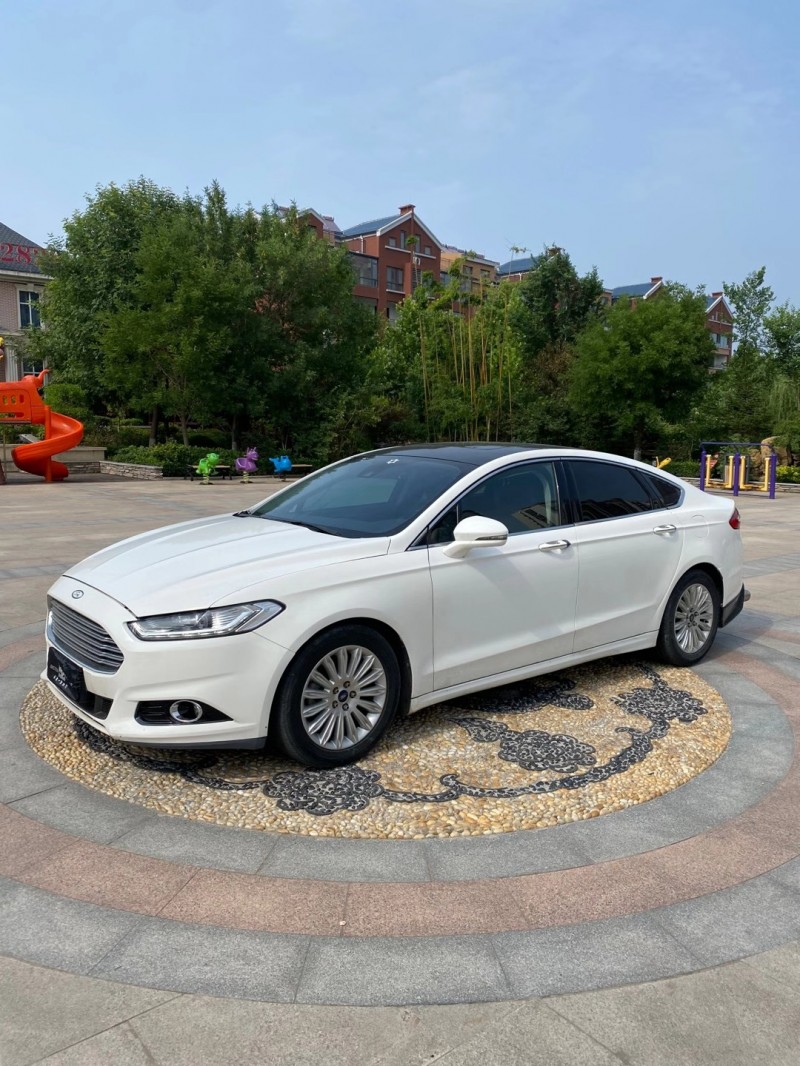 青岛16年福特蒙迪欧2